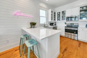 Remodeled Beachfront-Frangista Beach-Pool/Elevator - Image 3