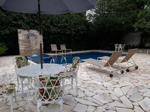 Helena Risso Party House - Image 4