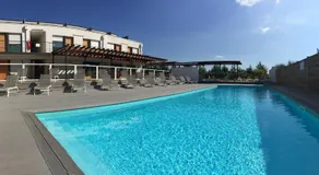 Quiet Douce Provence facing the pool - Image 2