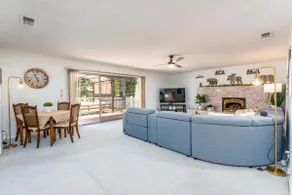 Spacious 3BR Home near Yosemite - Image 2