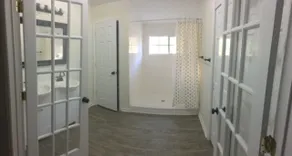 Charming 2 Bedroom 2 Bath , Private Cabana - Image 3