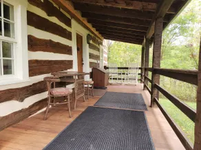 1832 Historic Washington Bottom Farm Log Cabin - Image 2