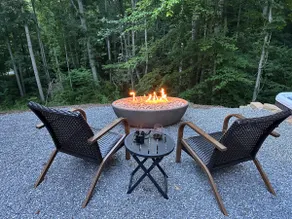 Poplar View- Romantic, Eco-Cabin w/hot tub - Image 4