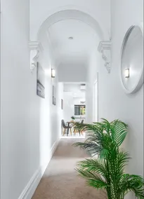 Cosy 2 bedroom house - Image 2