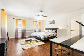 5-BR Colonial, King Bed, Main Floor BR, Pool Table - Image 4