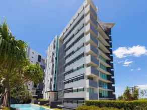 HUGE 3Bdrm Apartment @ Story Kangaroo Point - Image 4