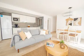 Sa Portassa: ocean views, light and terrace in Palma - Image 2