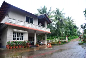 Mourya Homestay - 2BH, Estate, Balcony - Image 2