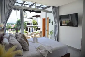 Modern 1BR PH Apt w/Pool, Beach - Image 4