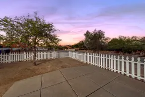 3 Blocks from U of A - Near 4th Ave - 1 BR 1 BA - Image 5