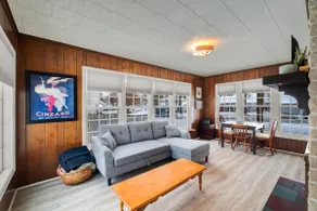 Holly House - Image 3