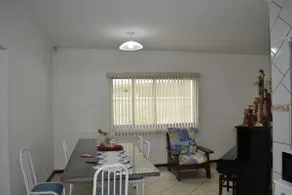 House overlooking Pedra Grande - Image 3