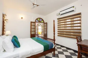 Spacious studio at Fort Kochi - Image 4
