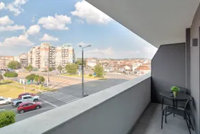 Azure studio - Image 2