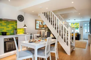 Luxury Town House - Apple Pie Luxury Escapes - Image 3