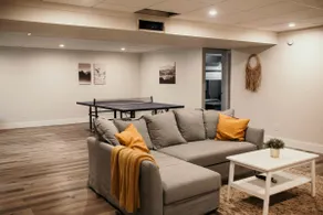 Private, Peaceful 5-Bedroom Gimli Cabin Retreat - Image 4