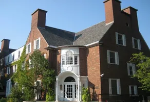 Cozy Condo in Norwich- Minutes from Mohegan Sun - Image 2
