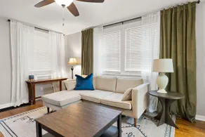 Up Scale | Full Kitchen | Pet Friendly | WI-FI - Image 2