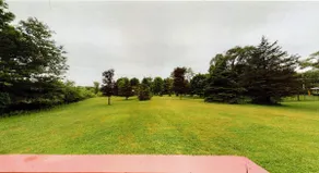 Quiet A2 Retreat: 3 Acres, Seats 12, 10 min to A2! - Image 4
