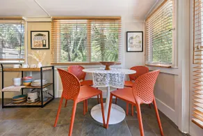 Cozy University Heights Cottage - Image 5