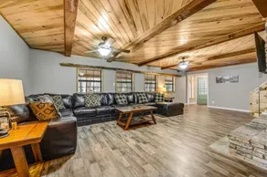 Rustic Lakeside Cabin on 3 Acres w/ Nature Views! - Image 2