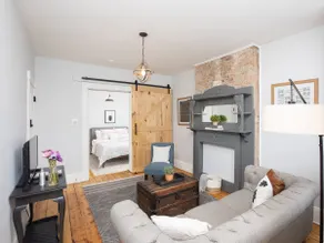 The Riverview Rowhouse - Image 2