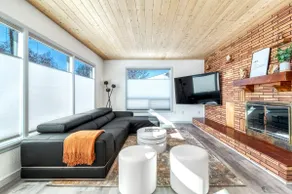 Modern Home near Southside w/ Blue Mountain Views - Image 2