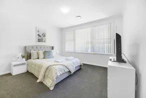 The Family Retreat - Near Mt Panorama & Racecourse - Image 2