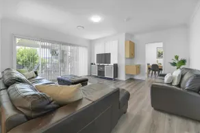 The Family Retreat - Near Mt Panorama & Racecourse - Image 4