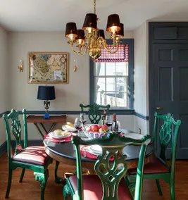 The Monroe - Free Parking + Backyard Retreat - Image 4