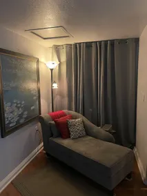 Blue Hills Bungalow Lovely Studio w/Kitchenette - Image 4