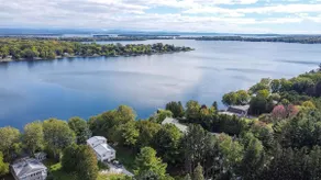 Storybook Cottage in the Champlain Islands - Image 3