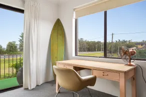 Fun Retro 2 Bedroom Apartment - Image 3