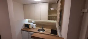 Old Cherry Apartment - Image 3