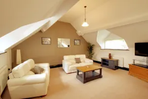 Stable Cottage - Image 4