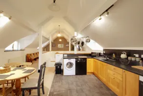 Stable Cottage - Image 5
