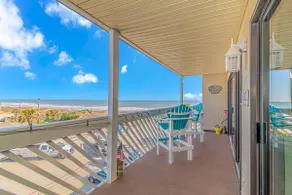 302 - Ocean Front on Main St. / King Bed Suite - Image 2