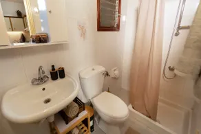 Cosy studio in heart of the city - Image 5