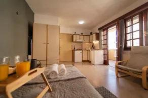 Cosy studio in heart of the city - Image 4