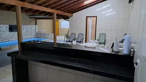 Alves Seasonal House with heated pool! - Image 4