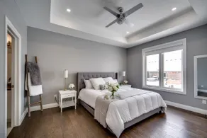 Luxurious 3BR, King Bed, Ensuite. Perfect Stay! - Image 3