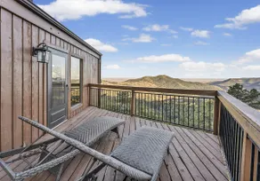 Peaceful Retreat*Mtn&City Views*Hot tub*Game Room! - Image 5