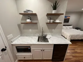 Beautiful Richland - Suite A - Image 3