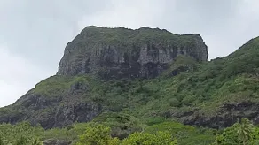 Mahana Lodge - Image 2