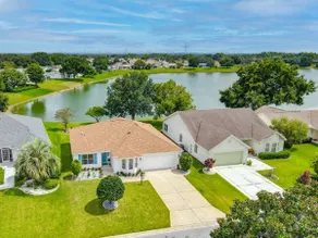 Waterfront 3Bed in The Villages - Image 5