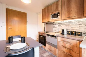 Charming apartment, private parking - Image 5