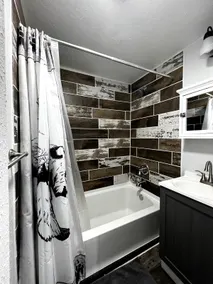 Sportsman's Country Lodge: The Roost - Image 5