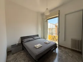 Spacious three-room apartment in the center, fast Wi-Fi and A/C - Image 2