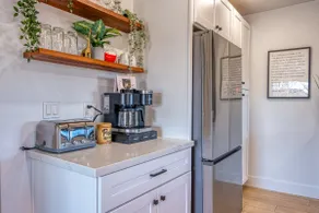Modern Living Steps From Downtown - Image 5