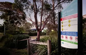 20 Massey St, 'Surfs Up', top self-contained unit - Image 2